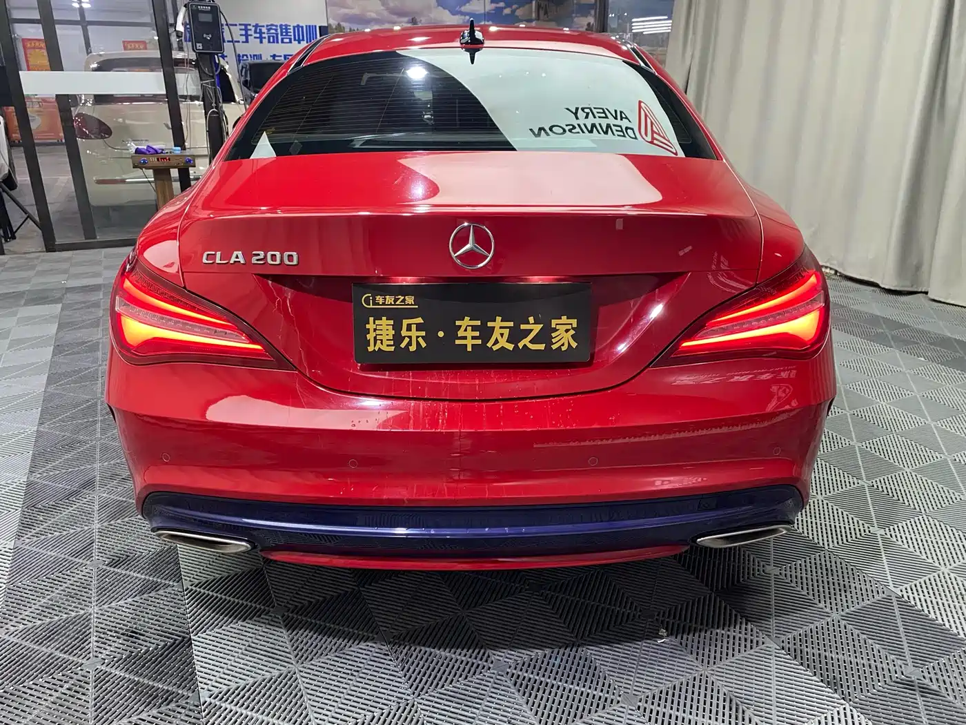 Mercedes-Benz CLA (Import) 2017 Facelift CLA 200 Style фото 5