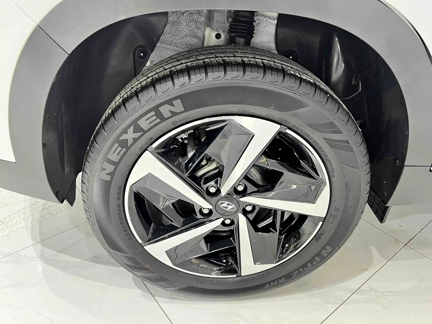 Hyundai Beijing Hyundai ix35 2021 240TGDi DCT 2WD GLS Leading Edition фото 20