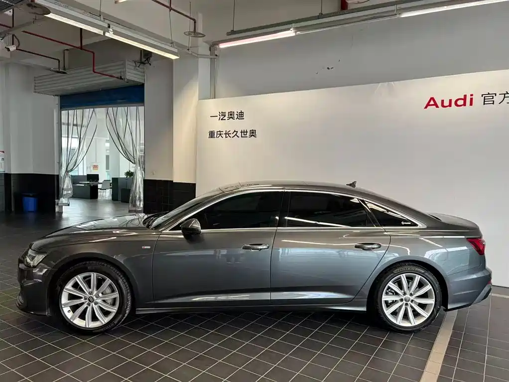 Audi A6L 2021 45 TFSI Exclusive Elegance фото 6