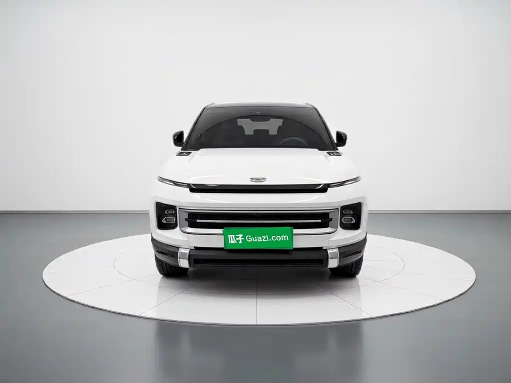 Фото 2 - Geely ICON
