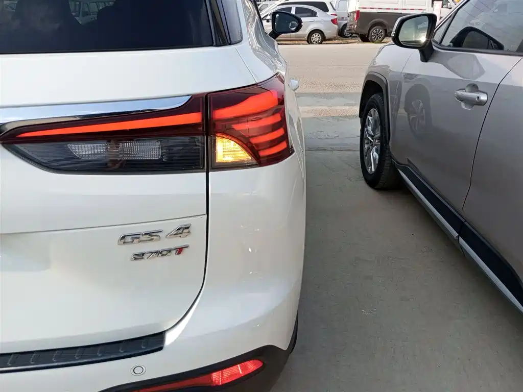 GAC Trumpchi Trumpchi GS4 2020 270T Manual Luxury Version фото 8