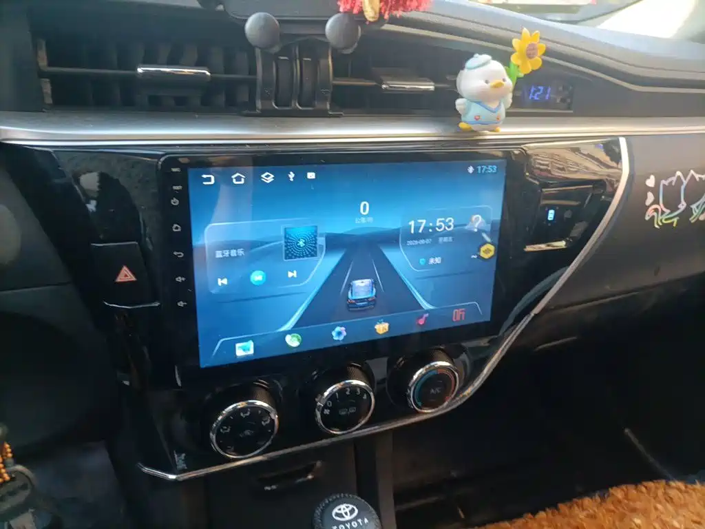 Photo 14 - Toyota Corolla