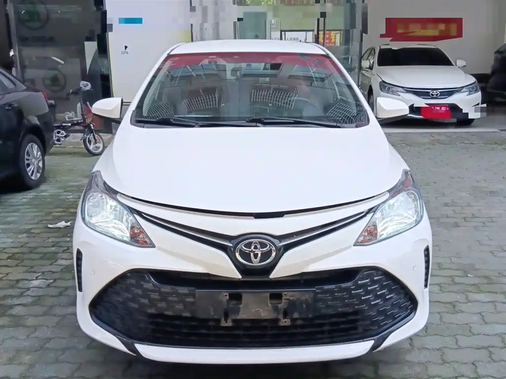 Toyota Vios FS 2017 1.5L CVT Fengchi Edition фото 3