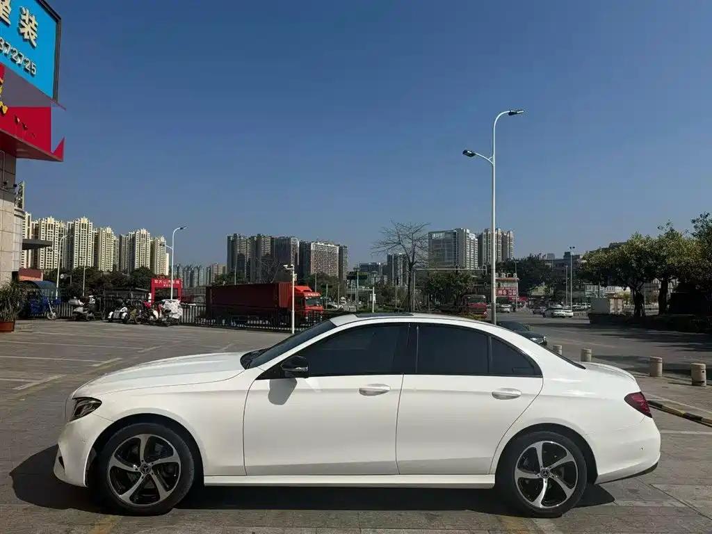 Mercedes-Benz E-Class 2018 E 200 Sport фото 7