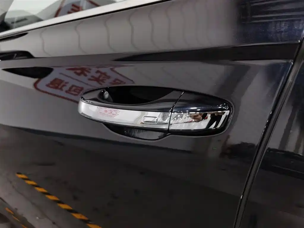 Volkswagen Lavida 2024 Model 1.5L Automatic 5 Million Edition фото 18