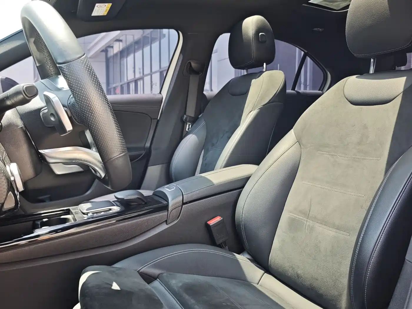 Mercedes-Benz A-Class 2020 Facelift A 200 L Sport Sedan Fashion фото 5