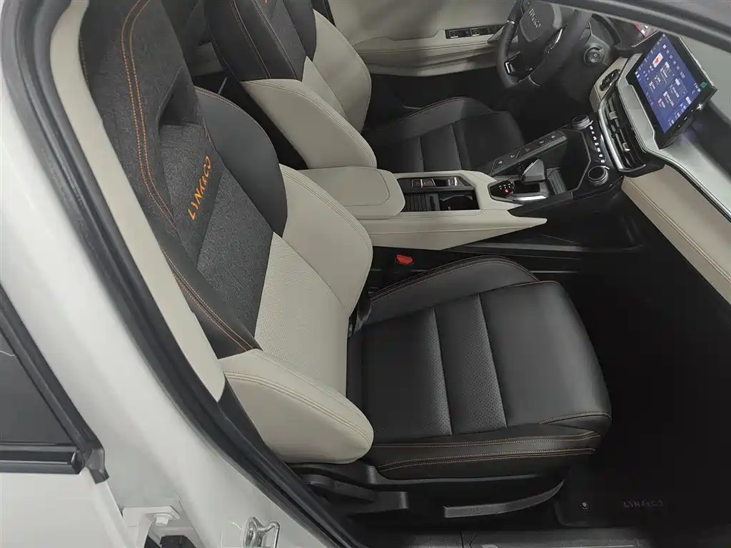 Lynk & Co 06 EM-P 2020 PHEV Plus фото 20
