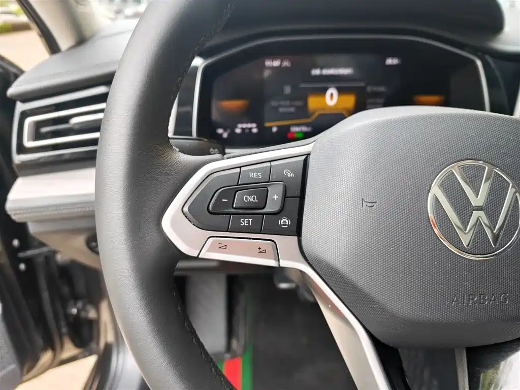 Volkswagen Sagitar 2023 300TSI DSG Surpassing Edition фото 23