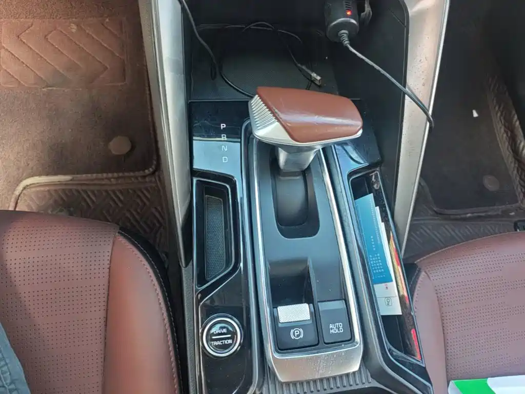 Фото 14 - Kia Sportage
