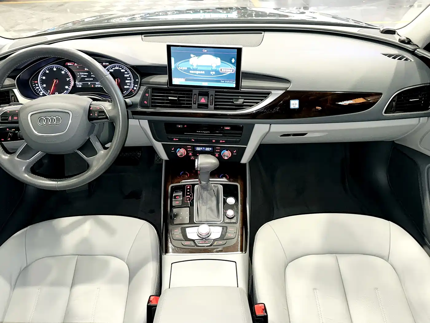 Audi A6L 2012 30 FSI Comfort фото 5