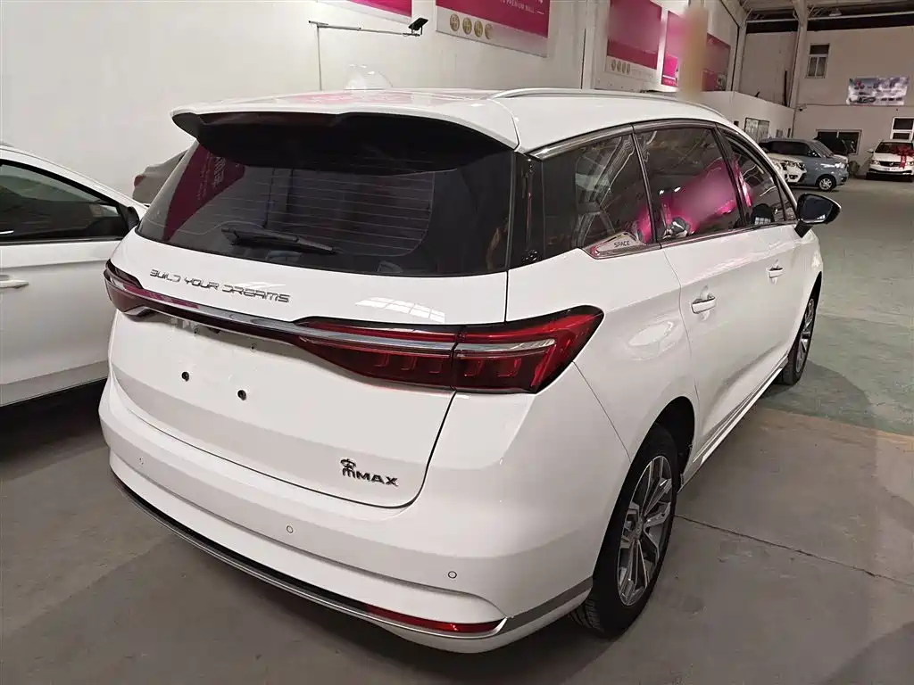 BYD Song MAX 2021 Upgrade 1.5T Automatic Premium Edition 6-Seater фото 7