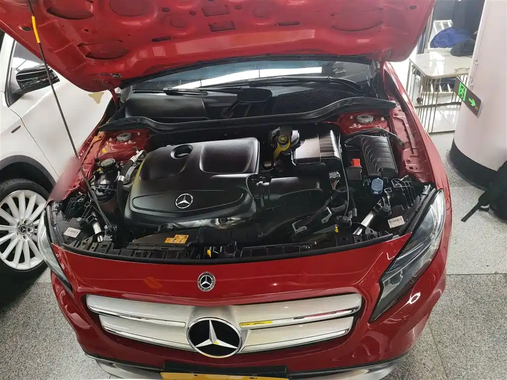 Mercedes-Benz GLA 2016 GLA 200 Fashion фото 16