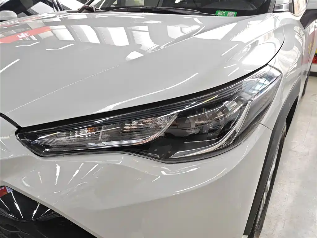 Toyota Frontlander 2023 2.0L CVT Leading Edition фото 3