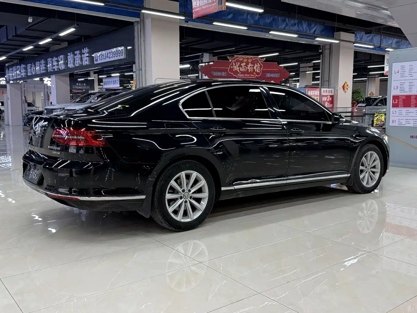 Volkswagen Magotan 2018 330TSI DSG Leading фото 10