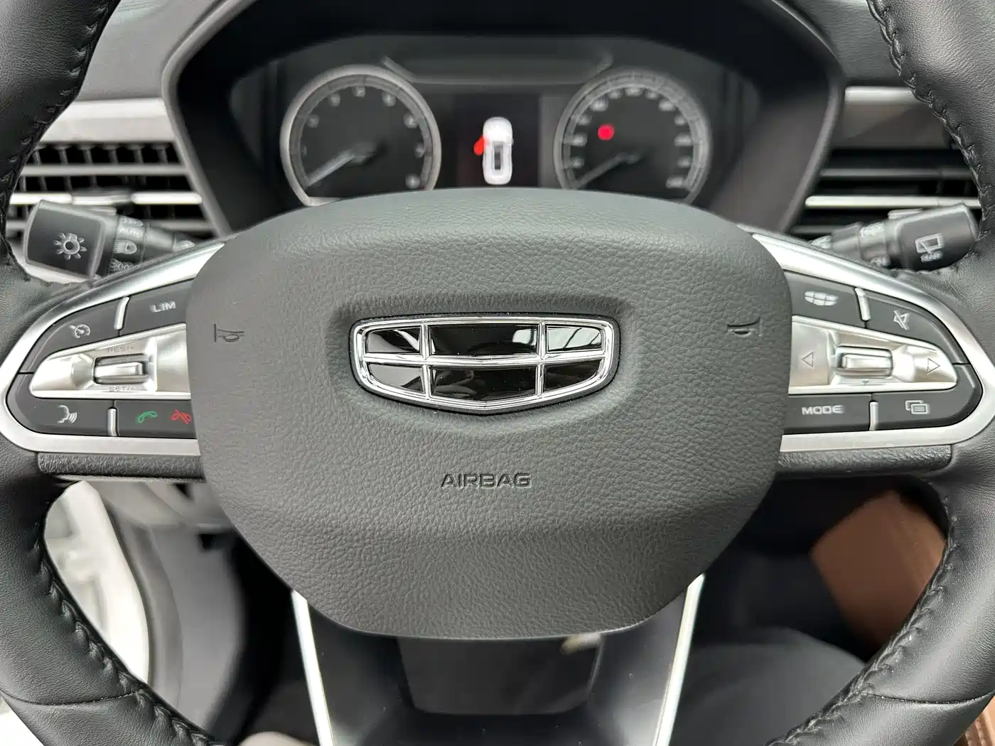 GEELY VISION X6