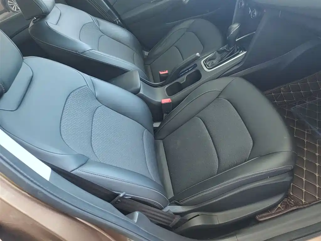 Chevrolet Cavalier 2016 1.5L Automatic Delight Edition фото 25