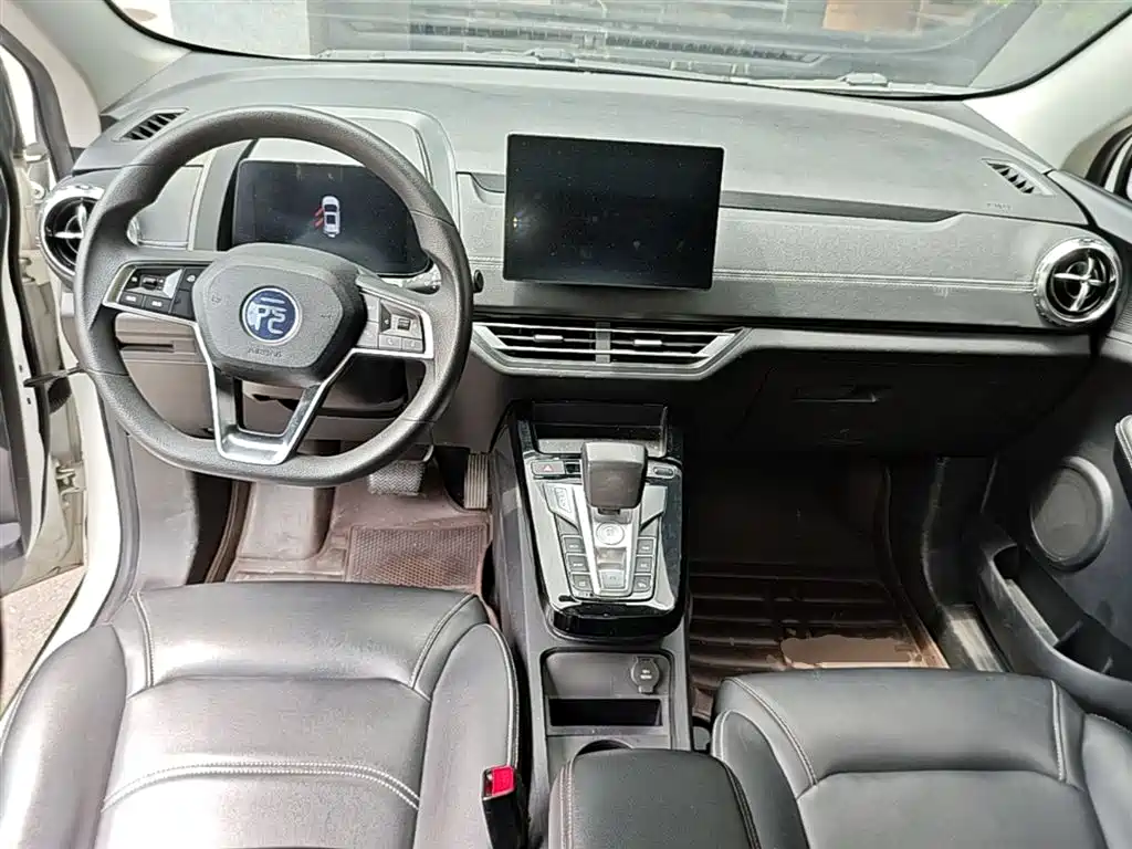 BYD Yuan New Energy 2019 EV360 Smart Connect Edition фото 9