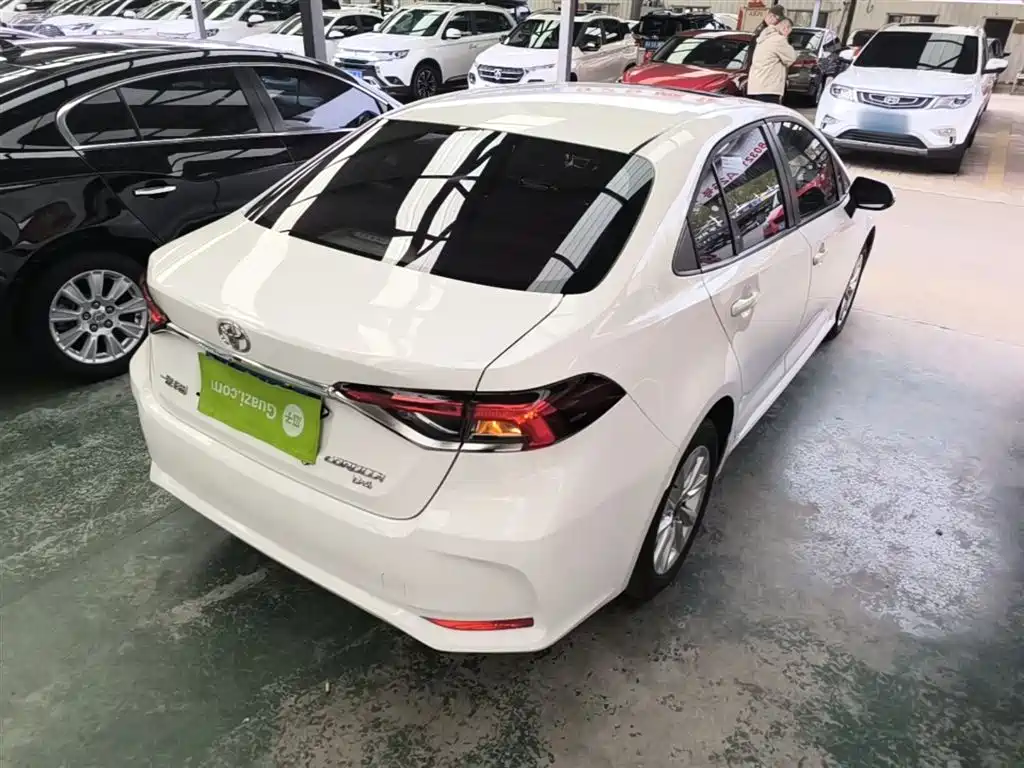 Toyota Corolla 2023 1.2T Elite Edition фото 7