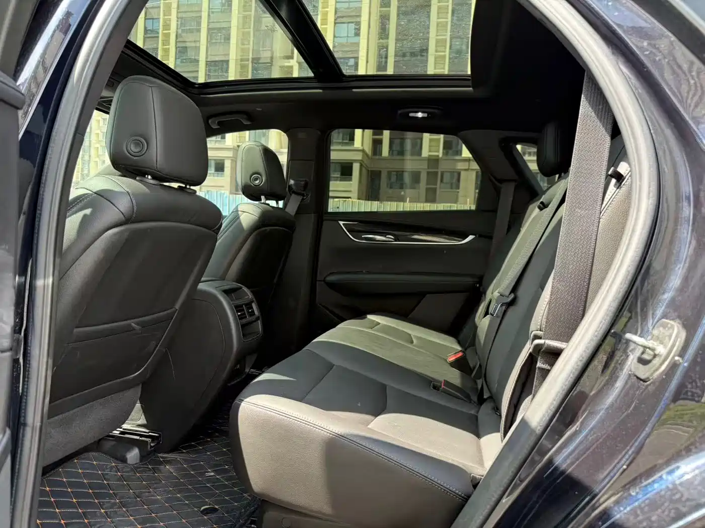 Cadillac XT5 2022 2.0T 2WD Luxury фото 7