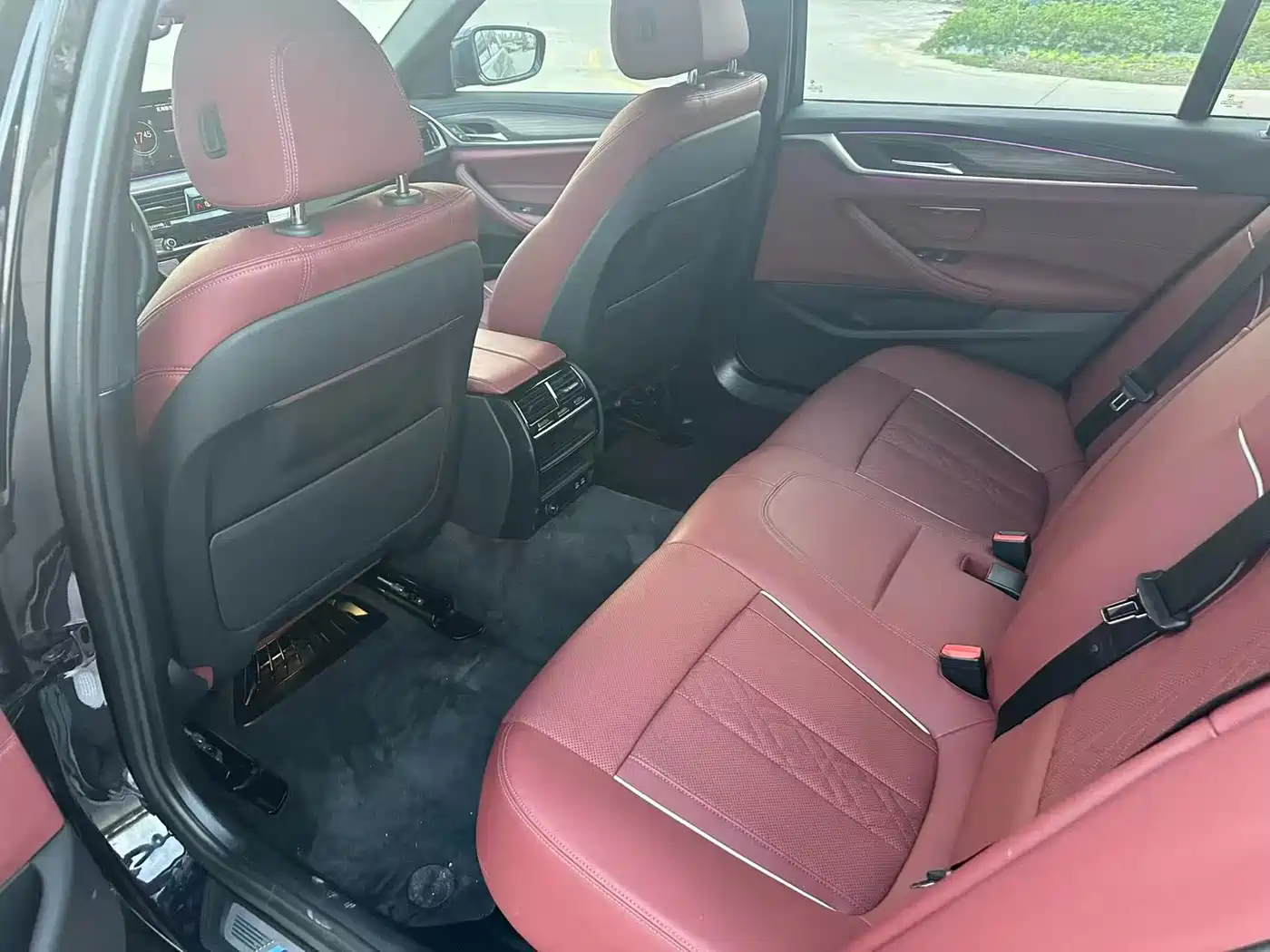 BMW 5 Series 2022 Model Second Facelift 530Li Leading M Sport Package фото 3