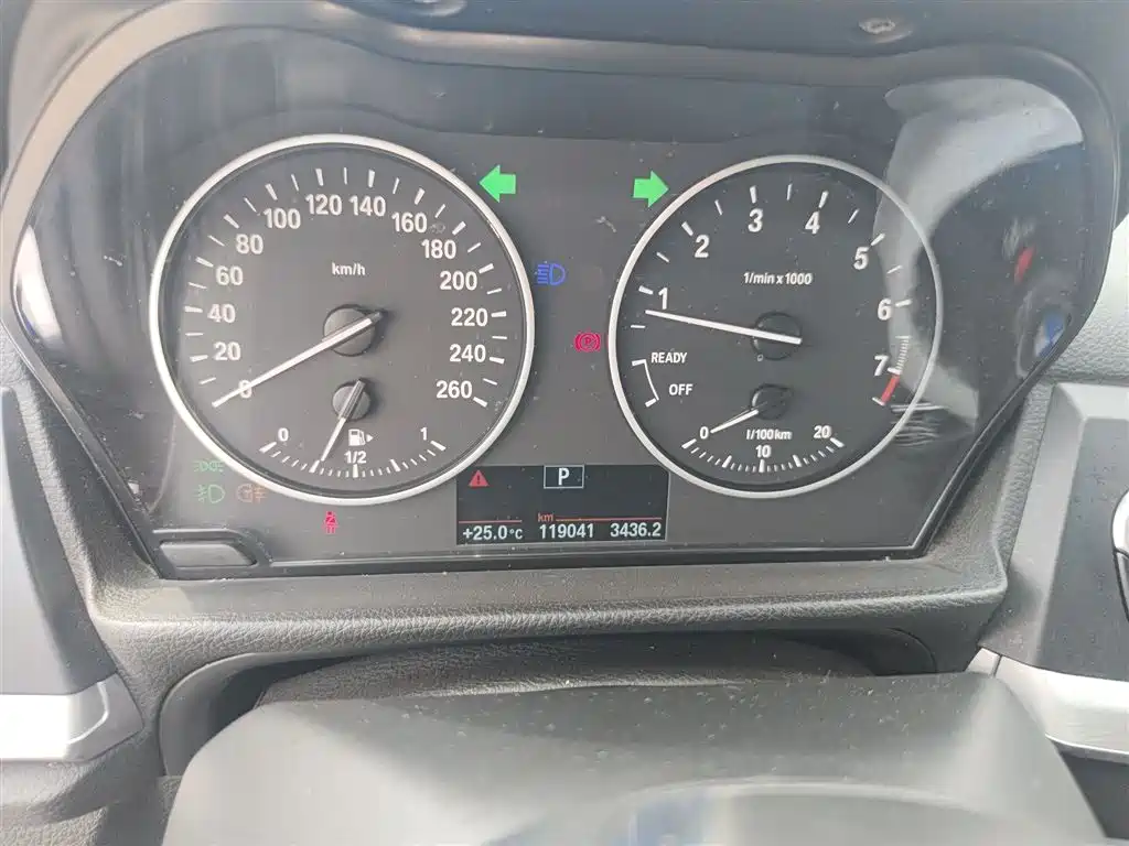 BMW 1 Series 2017 120i Design Package фото 8
