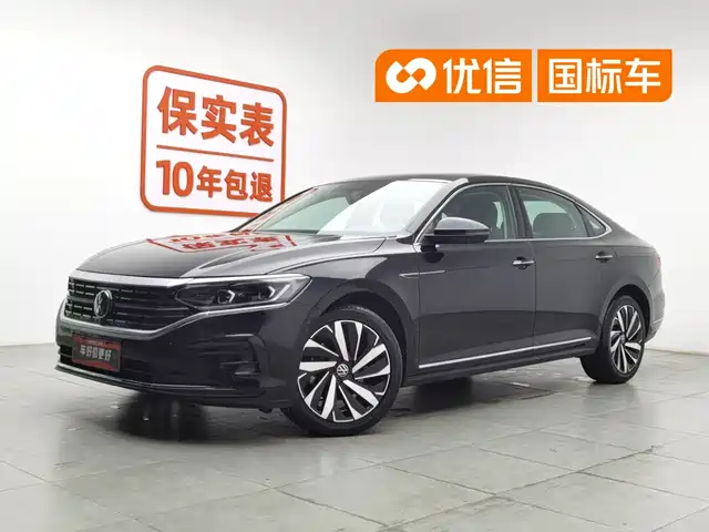  Volkswagen Passat 2023 Facelift 380TSI Luxury Edition