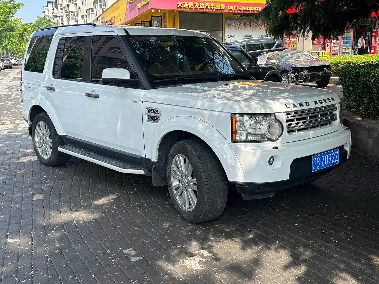 Фото 2 - Land Rover Discovery