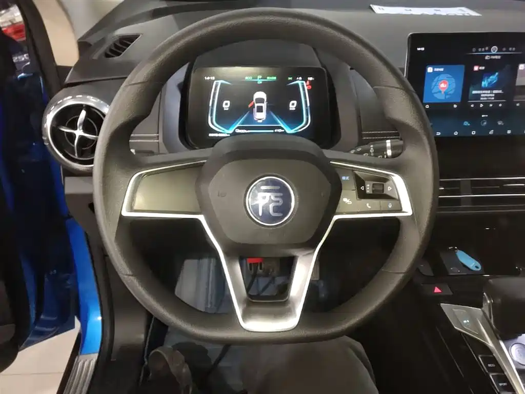 BYD Yuan New Energy 2019 EV535 Smart Connected Trend Leader Type фото 11