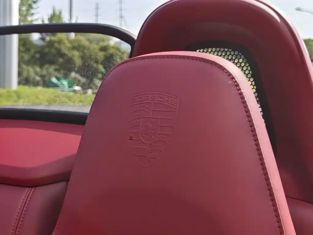Porsche 718 2023 2022 Boxster 2.0T