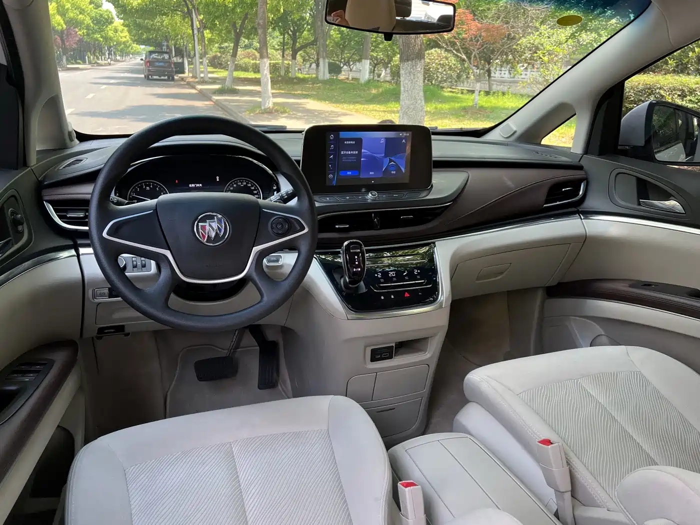 BUICK GL8