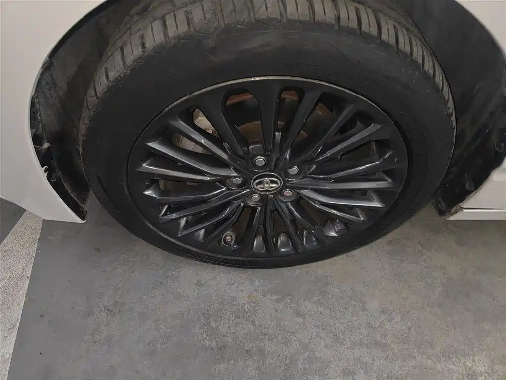Toyota Avalon 2019 2.0L XLE Premium Edition (China VI) фото 22