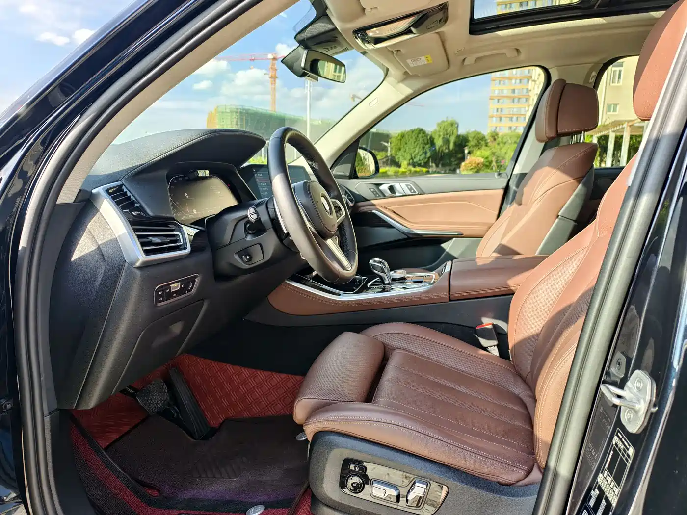 BMW X5 (Import) 2021 xDrive40i Exclusive M Sport Package фото 4