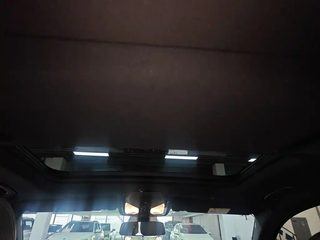 BMW 5 Series 2022 Facelift 530Li Leading M Sport Package фото 18