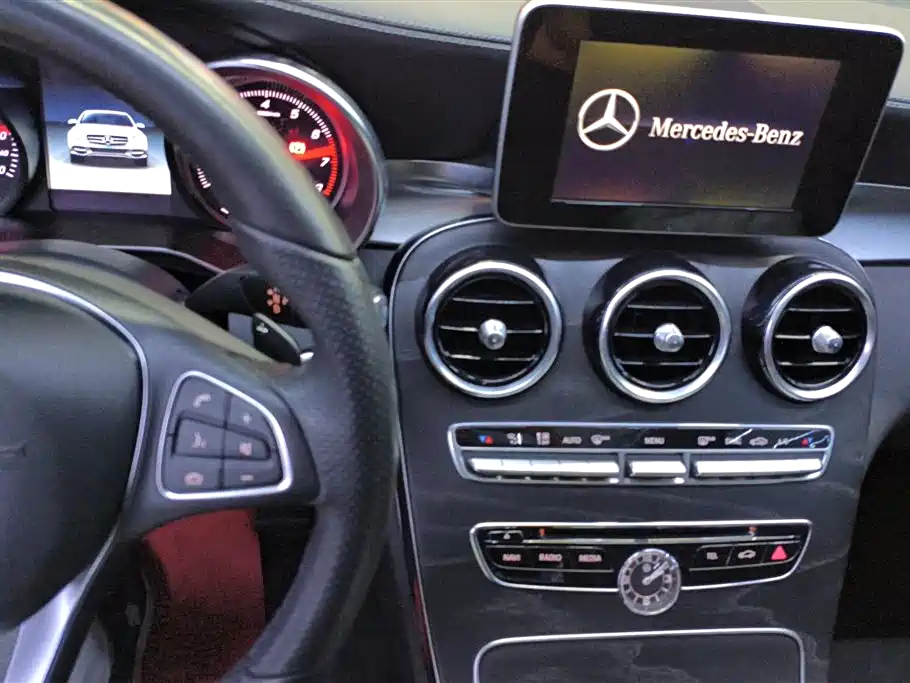 Mercedes-Benz C-Class 2017 Facelift C 200 L Sport Edition фото 13