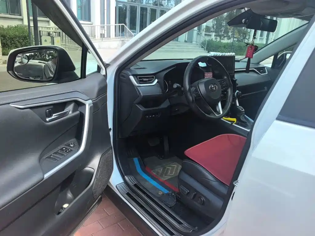 Toyota Wildlander 2021 2021 2.0L CVT 2WD Luxury Edition