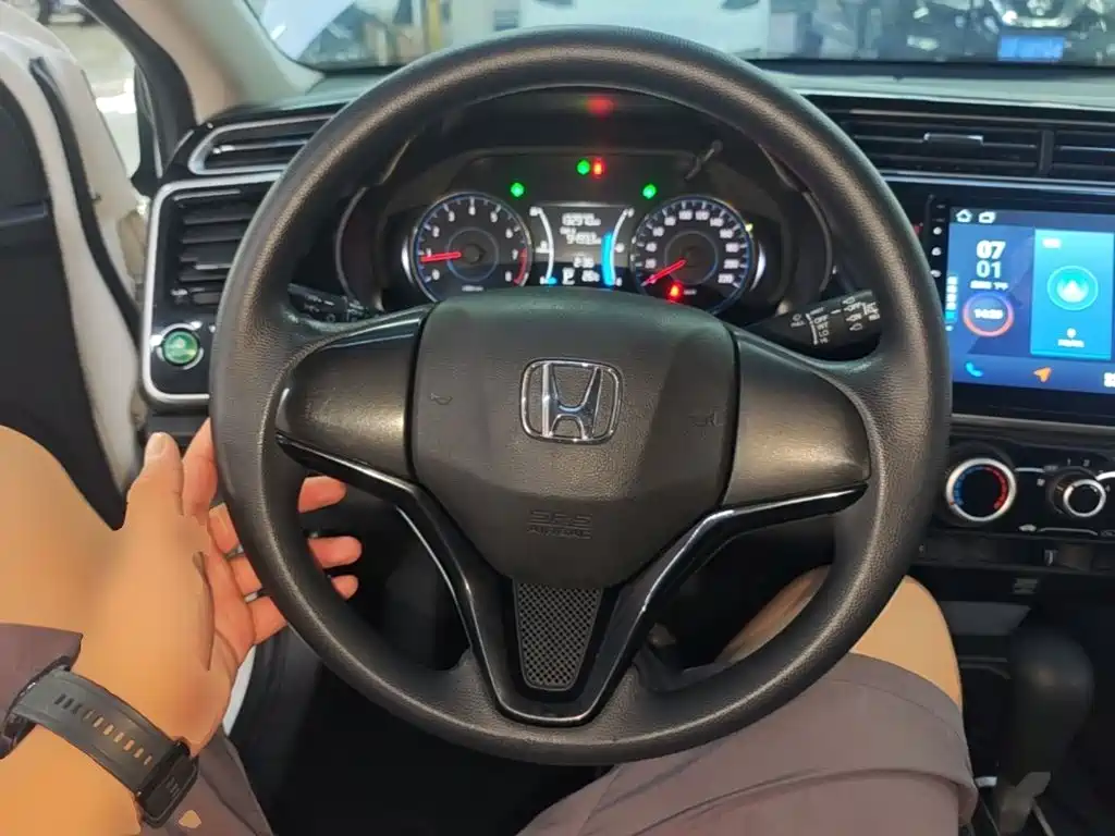 Honda Gienia 2017 2017 1.5L CVT Comfort Edition