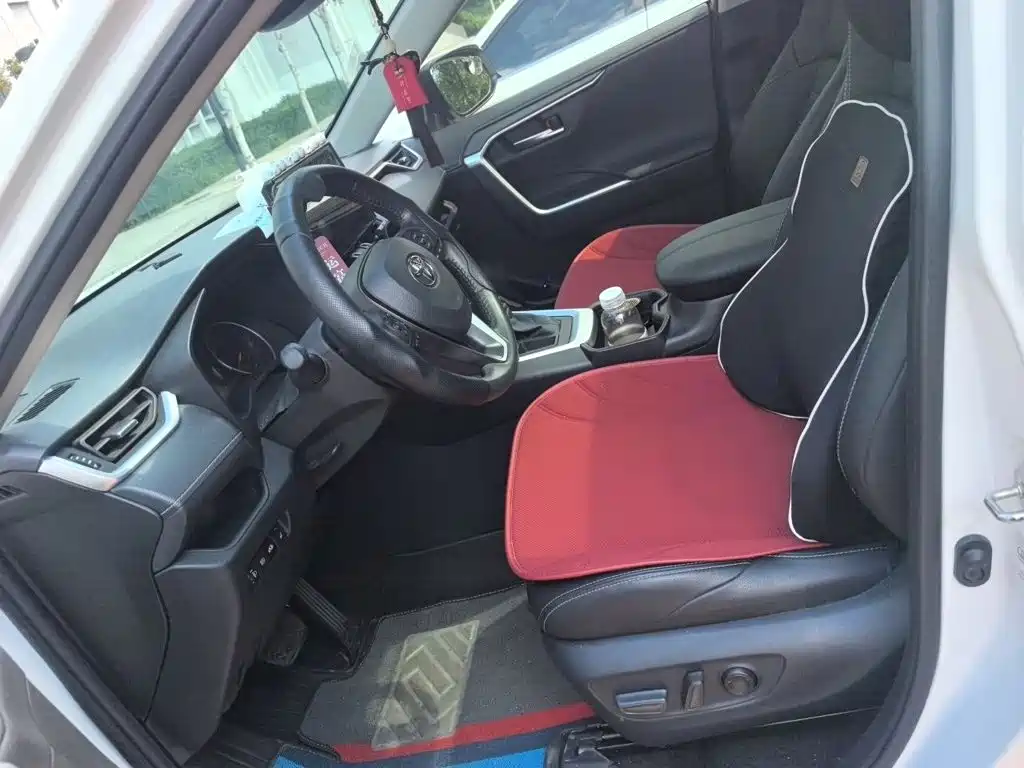 Toyota Wildlander 2021 2021 2.0L CVT 2WD Luxury Edition