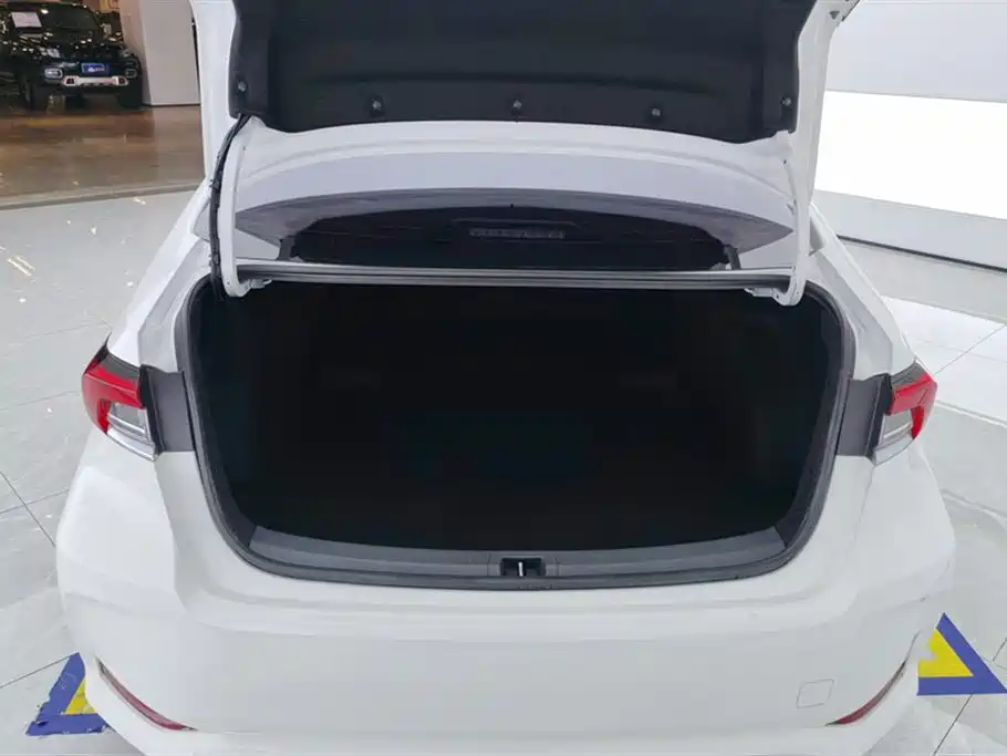 Toyota Corolla 2021 1.2T S-CVT Elite PLUS Edition фото 4