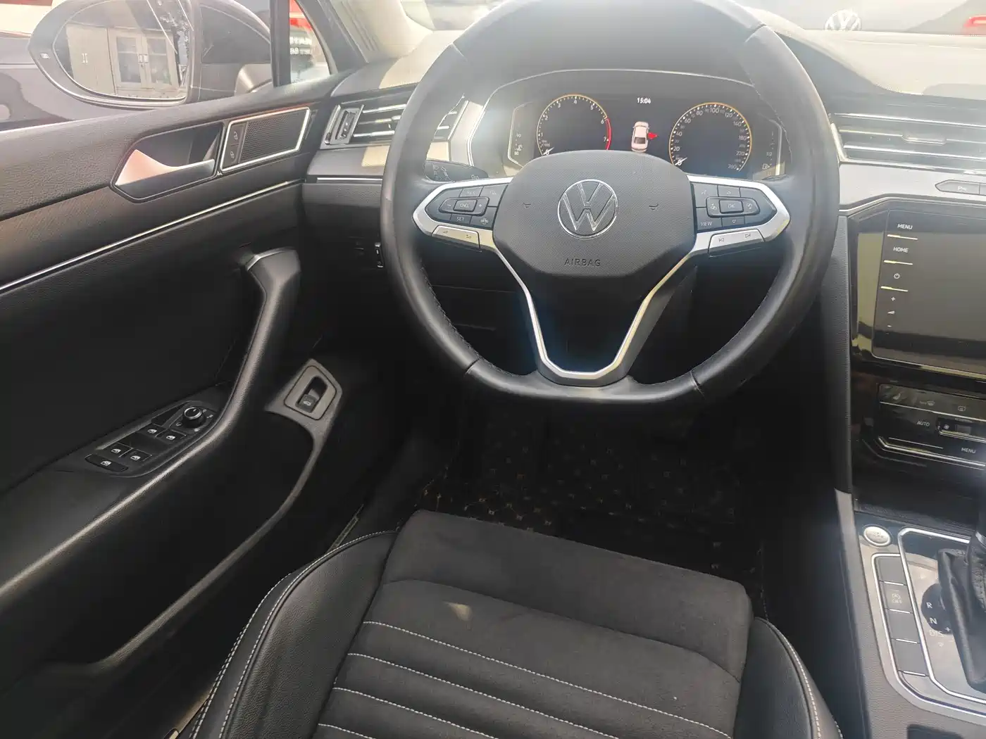 Volkswagen Magotan 2021 330TSI DSG 30th Anniversary Edition фото 8