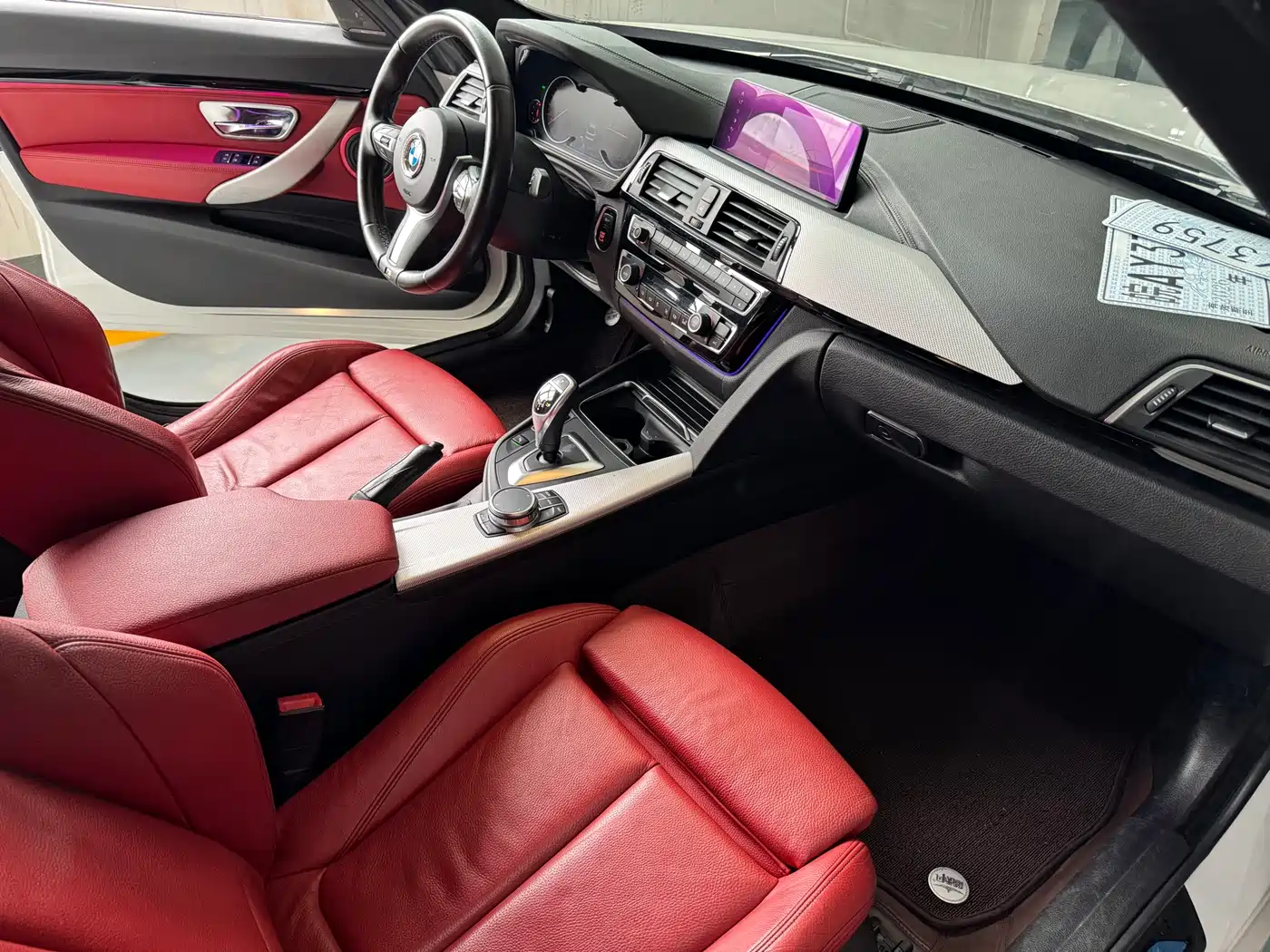 BMW 3 Series GT 2018 320i M Sport фото 11