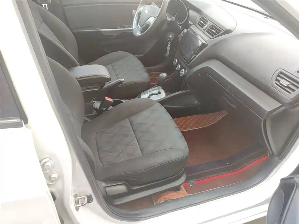 Kia K2 2015 Sedan 1.4L AT GLS фото 24