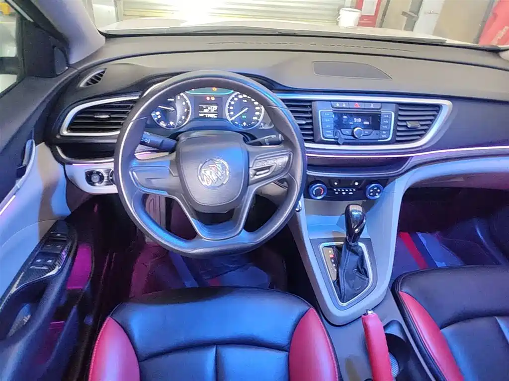 Buick Excelle 2018 15T DCT Progressive (China V) фото 11