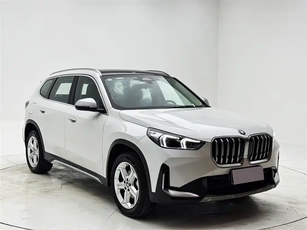 BMW X1 2023 sDrive20Li X Design Package фото 3
