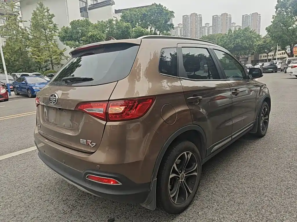 FAW Senya R7 2017 2017 Model 1.6L Automatic Smart