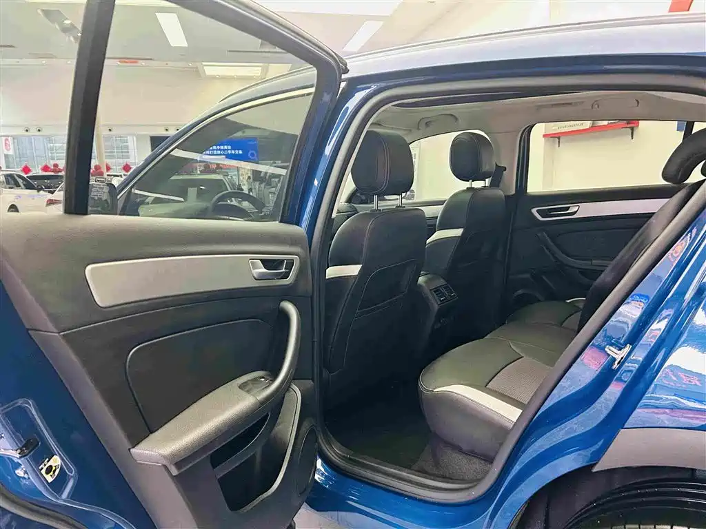Фото 24 - Qoros 5