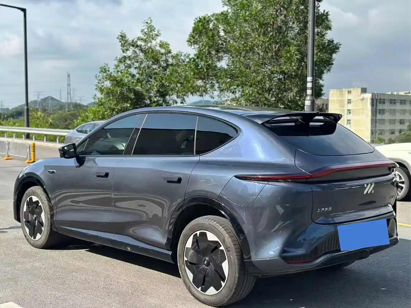 IM Motors IM LS7 2023 Model 90kWh Elite RWD Edition фото 9