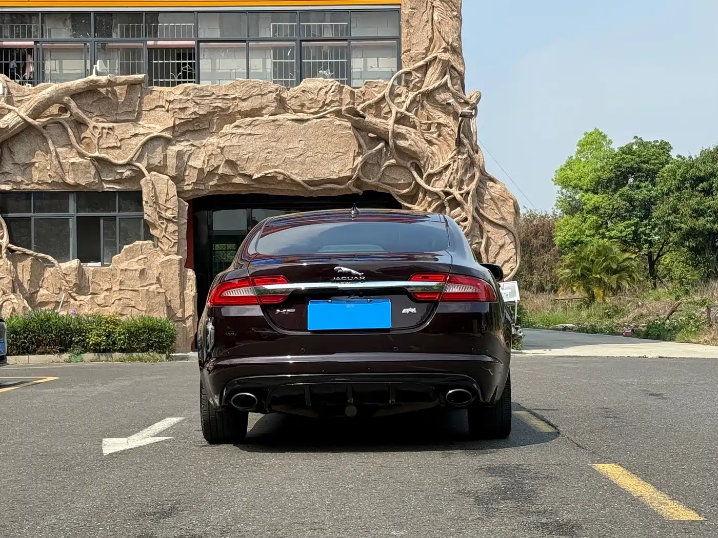 Jaguar XF 2015 2015 XF 2.0T Style Edition