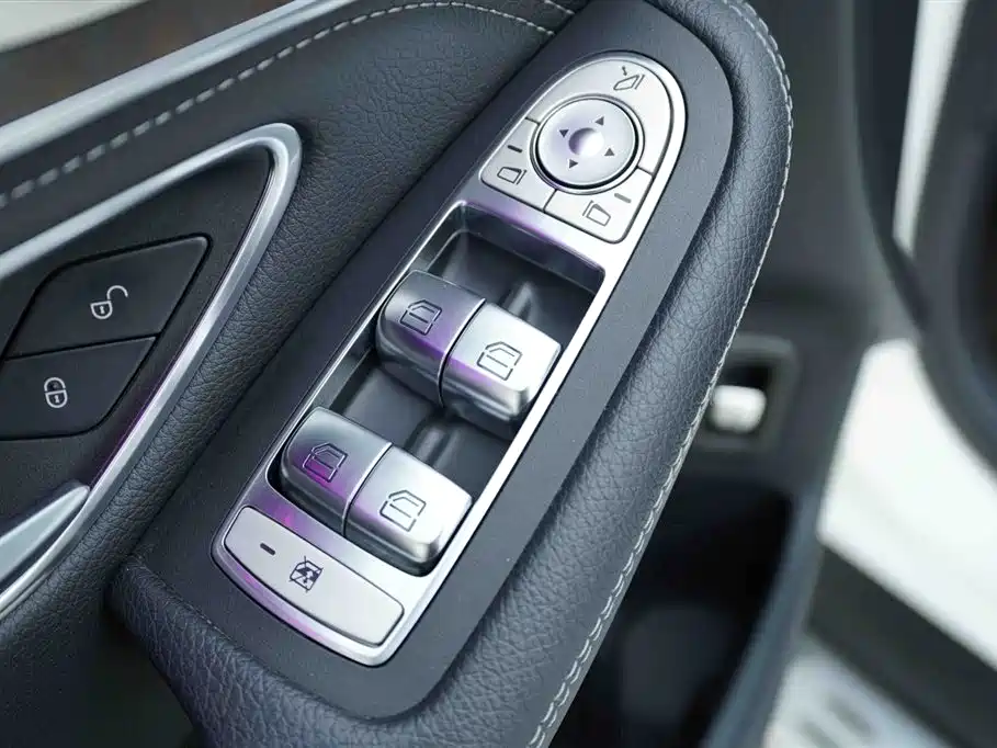 Mercedes-Benz GLC 2020 GLC 300 L 4MATIC Dynamic фото 10
