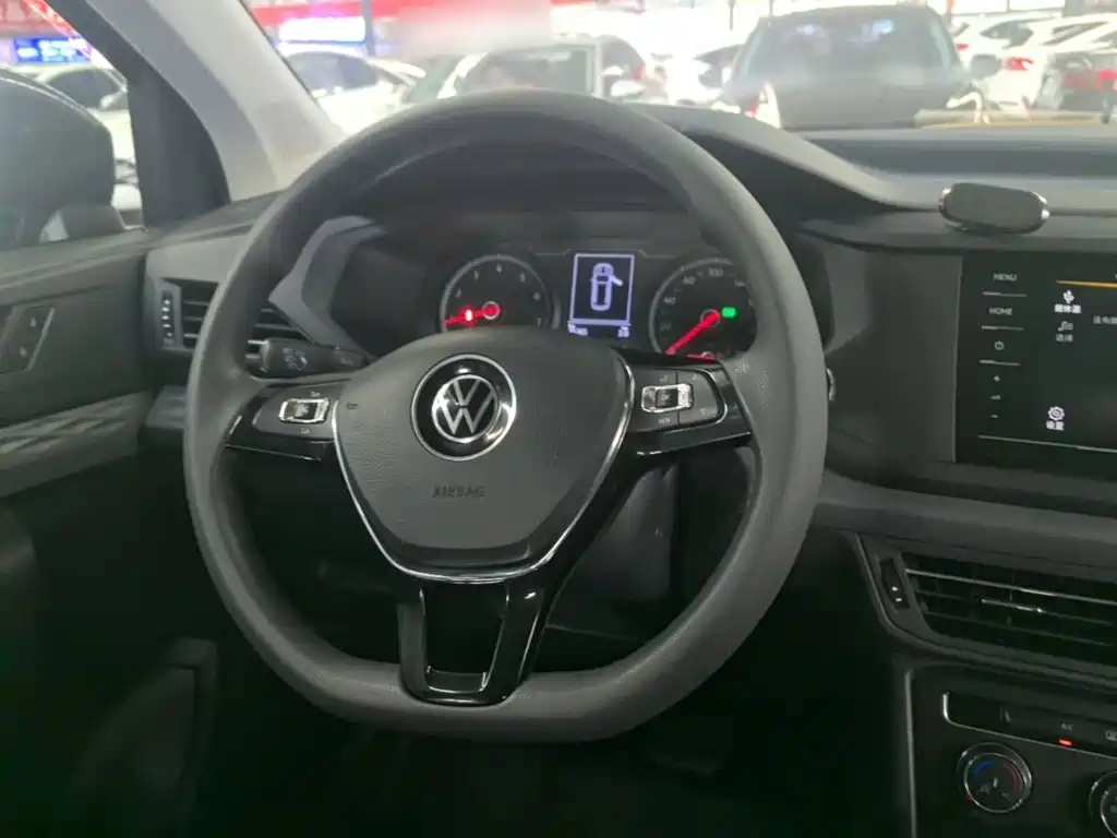 Volkswagen Tharu, миниатюра 7