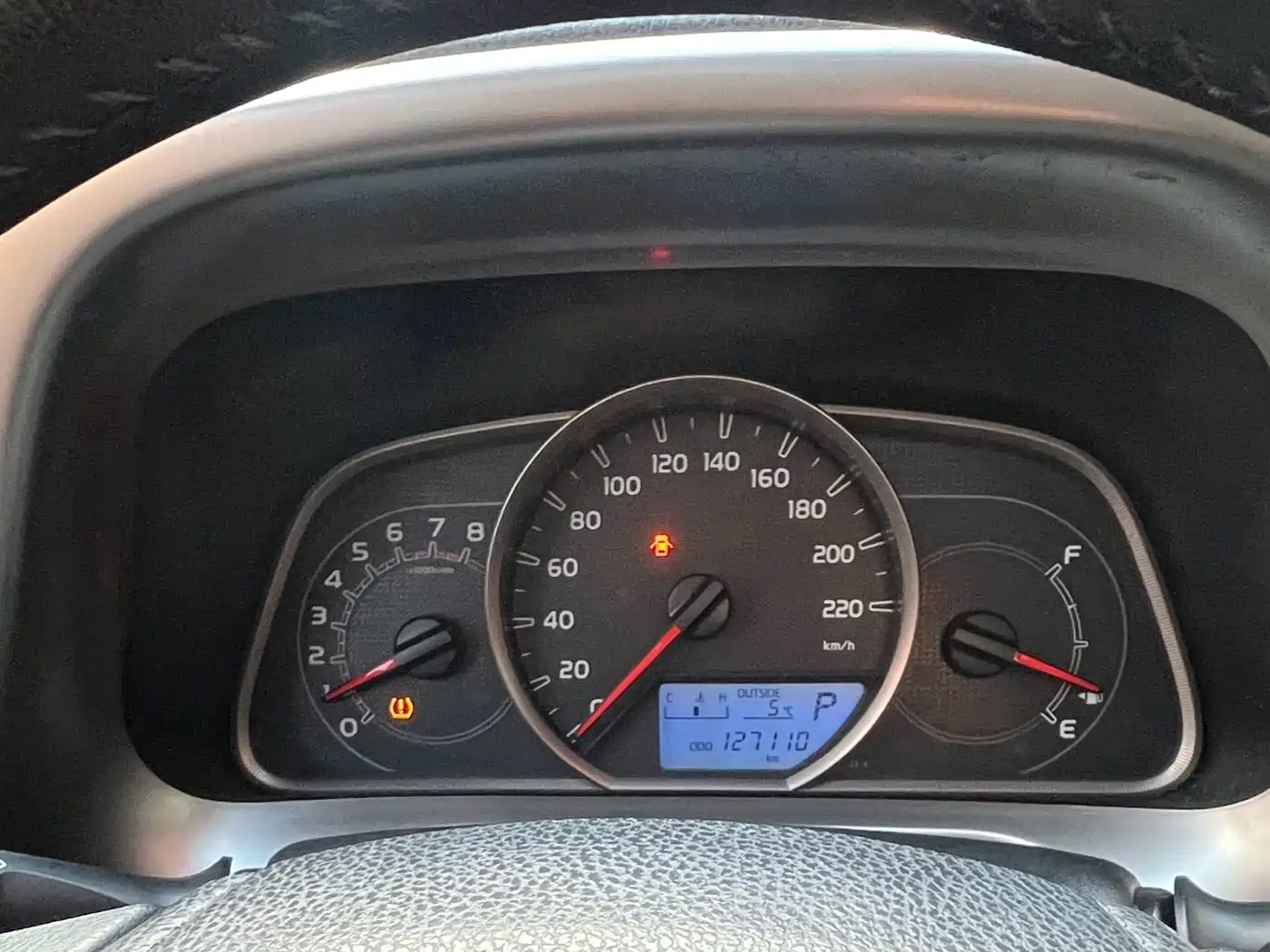Toyota RAV4 Rongfang 2013 2.5L Auto 4WD Elite фото 10